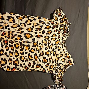Leapord print blouse